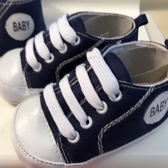 NWOT Baby Toddler Lace Up Tie Shoes - Picture 2 of 5